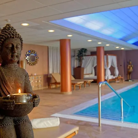 Eurostars Uhotel Hotell 4*