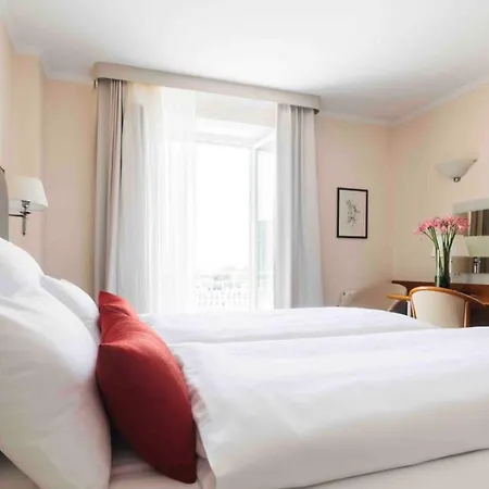 Eurostars Uhotel 4* Ljubljana