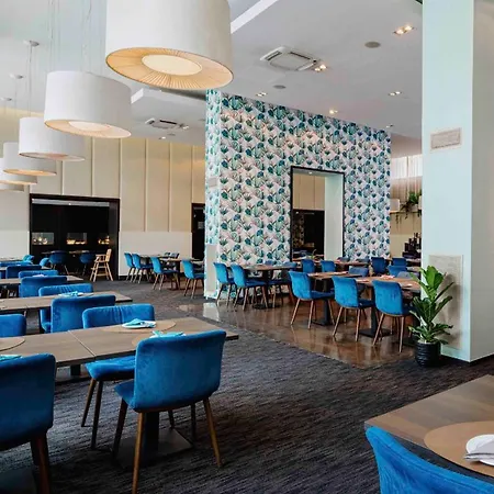 Eurostars Uhotel 4*