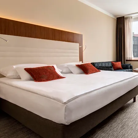 Eurostars Uhotel Otel