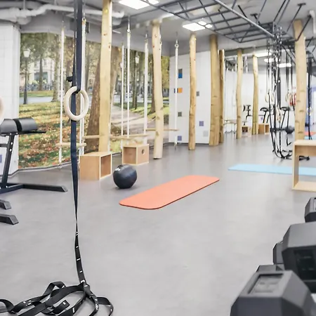 فندق Eurostars Uhotel