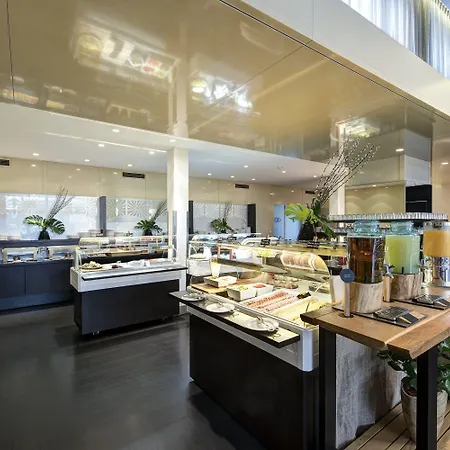Otel Eurostars Uhotel