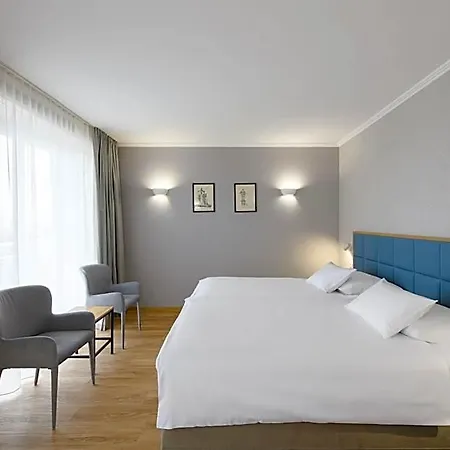 Hotel Eurostars Uhotel
