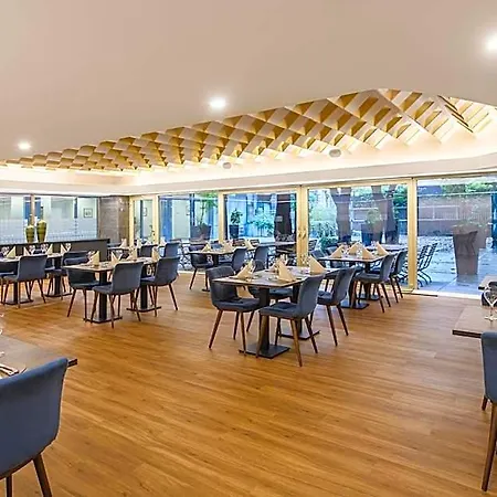 Eurostars Uhotel Hotel