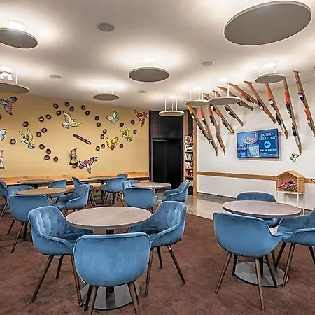 Eurostars Uhotel 4* לובליאנה