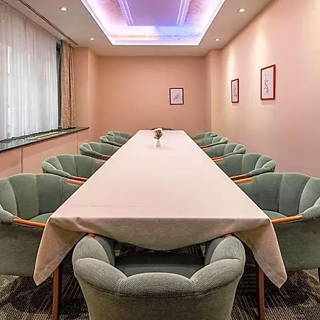 Eurostars Uhotel 4* לובליאנה