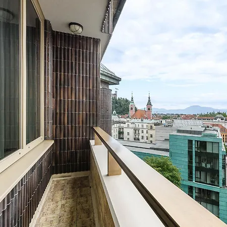 Eurostars Uhotel Otel