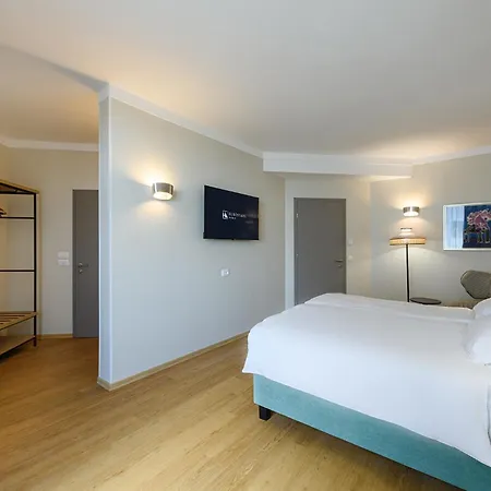 Otel Eurostars Uhotel 4*