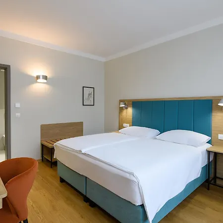 Eurostars Uhotel 4* Ljubljana