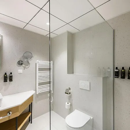 Otel Eurostars Uhotel