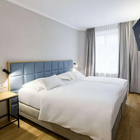 Eurostars Uhotel Otel Ljubljana