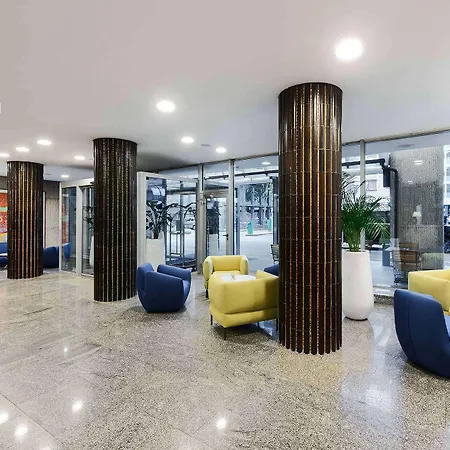 Eurostars Uhotel Szálloda 4*
