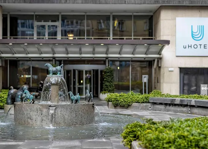 Hotel Eurostars Uhotel