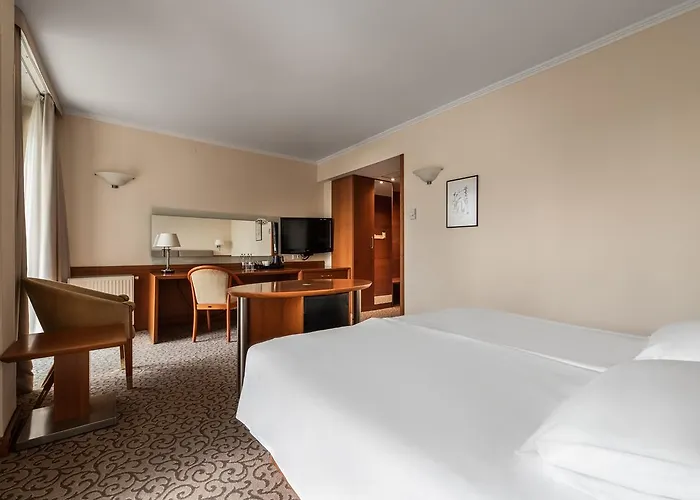 Eurostars Uhotel Otel Ljubljana