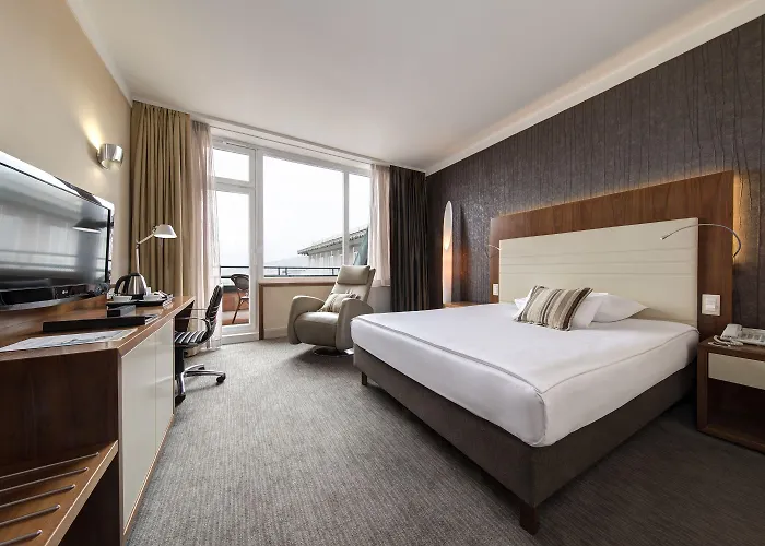 Eurostars Uhotel Otel 4*