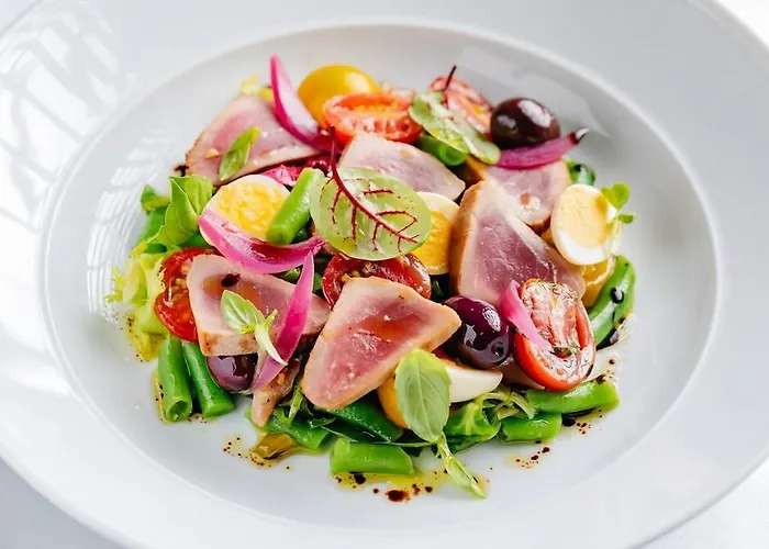 فندق Eurostars Uhotel